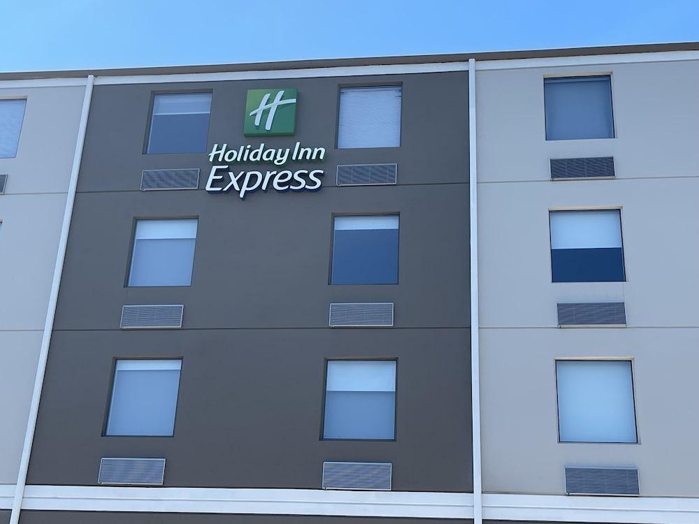 Hotel Express Ft Indiantown Gap By Ihg